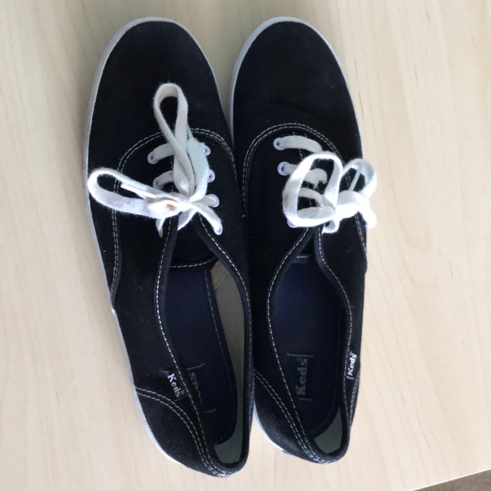 Black Keds.